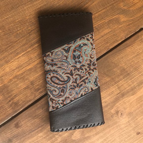 brown leather wallet - Picture 4 of 10